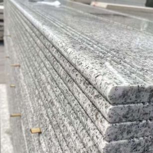 浙江芝麻白楼梯踏步 花岗岩楼梯板材