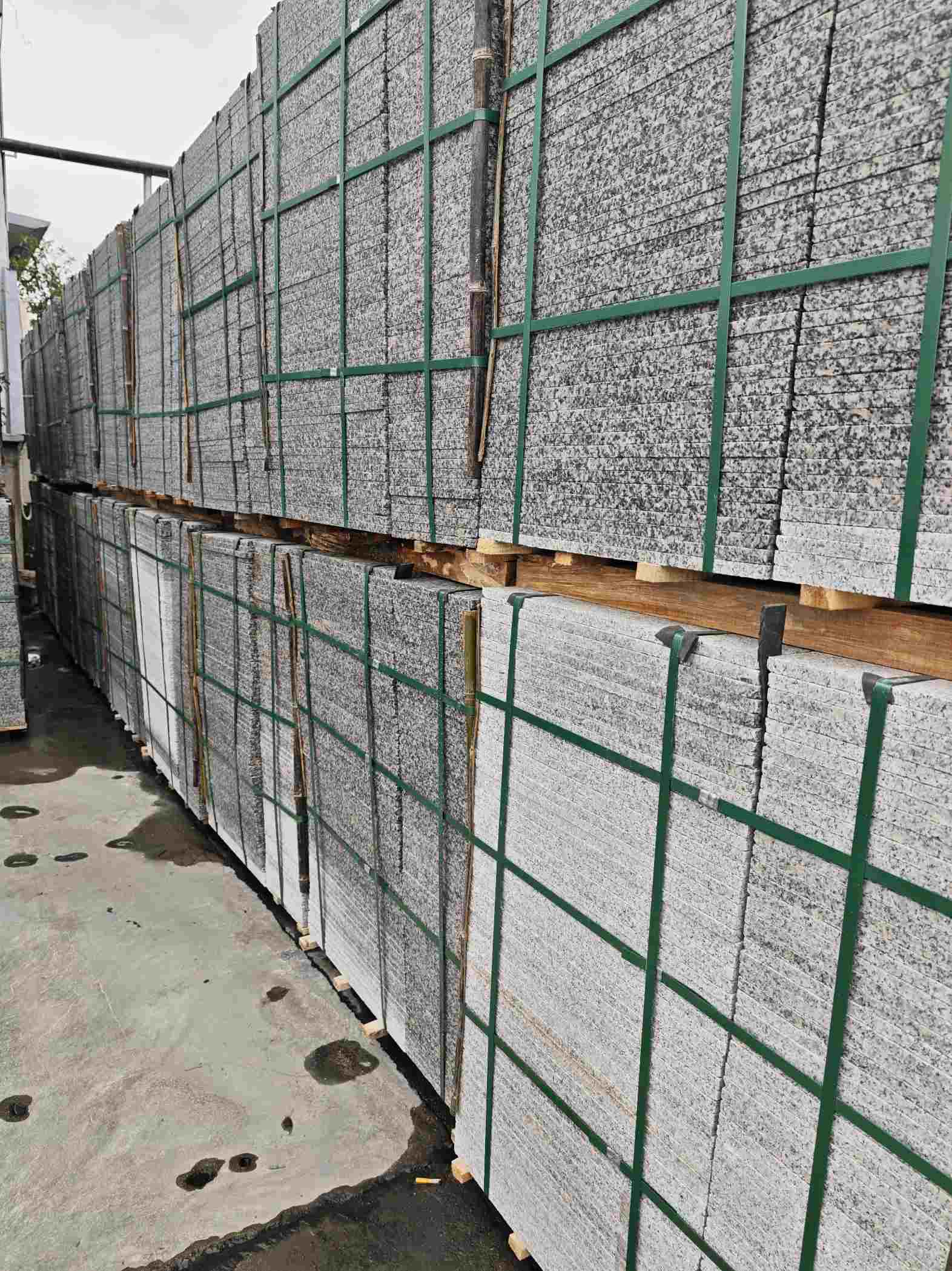 浙江芙蓉白地铺石，石材地铺石