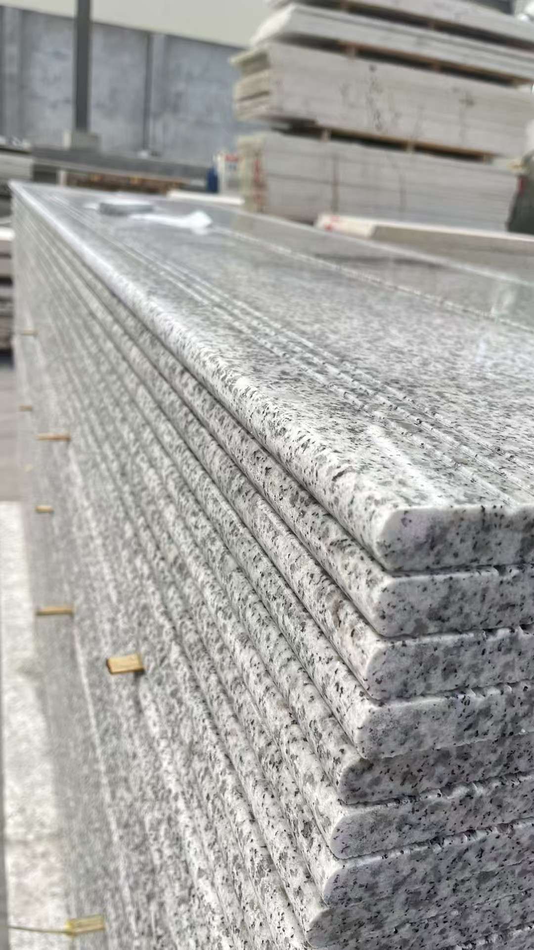 浙江芝麻白楼梯踏步 花岗岩楼梯板材